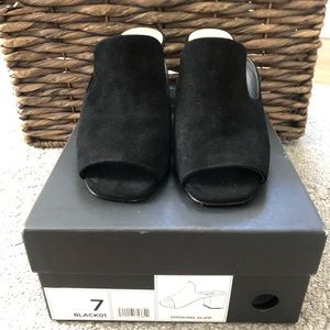 COPY - Like New BR Black Slip-on Mule - Size 7